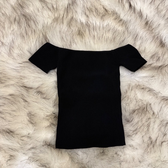 Aritzia Babaton Knit off shoulder black top - Picture 2 of 3